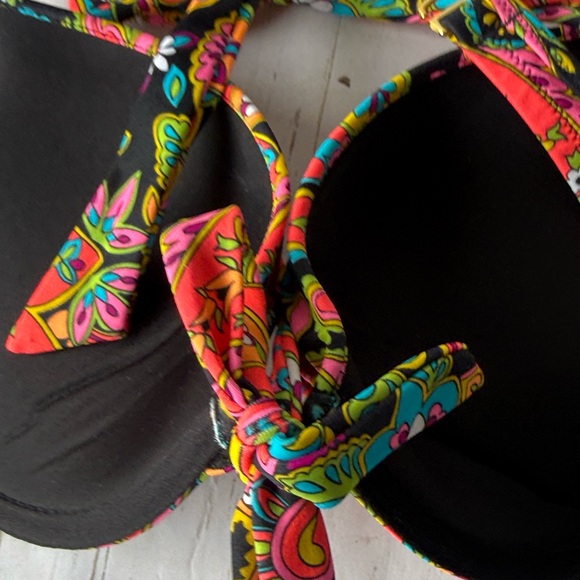 Victoria’s Secret beach sexy gorgeous push-up swim top multicolored paisley 36 C - Picture 12 of 12